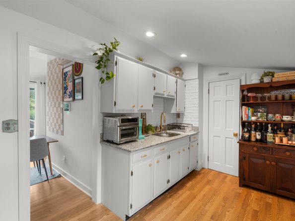 13 Marshall Avenue, Trumbull CT 06611