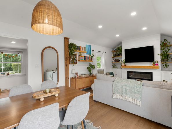 13 Marshall Avenue, Trumbull CT 06611