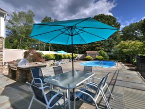 1209 Daniels Farm Road, Trumbull CT 06611
