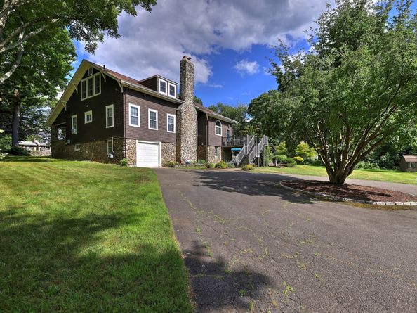 1209 Daniels Farm Road, Trumbull CT 06611