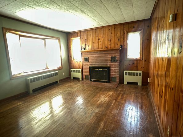 110 Wilkins Avenue, Bridgeport CT 06606