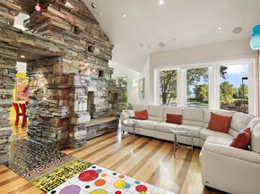 11 Beachside Common, Westport CT 06880