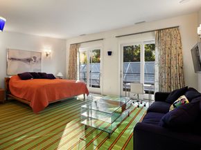 11 Beachside Common, Westport CT 06880