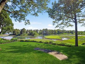 11 Beachside Common, Westport CT 06880