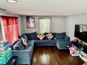 325 Goldenrod Avenue, Bridgeport CT 06606