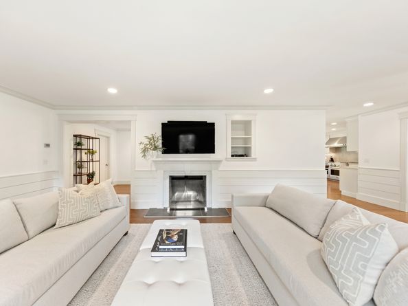 358 Hoyt Street, Darien CT 06820