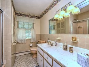 56 Waller Road, Trumbull CT 06611
