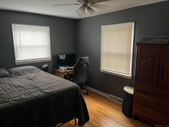 70 Valley Brook Terrace, Stratford CT 06614