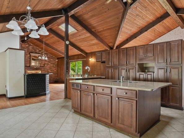 13 Fir Drive, Danbury CT 06811