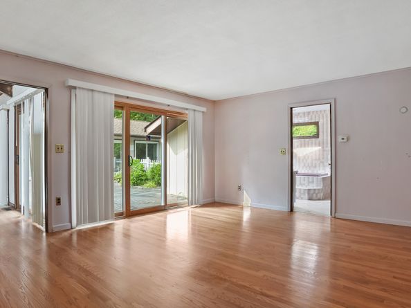 13 Fir Drive, Danbury CT 06811