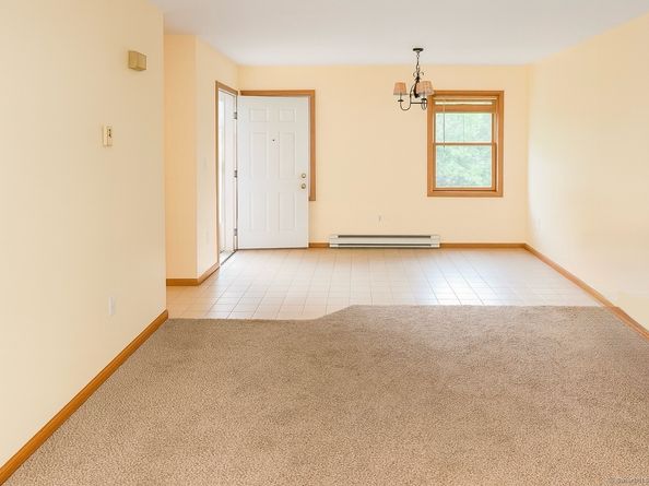 67 Hidden Knolls Circle 67, Monroe CT 06468