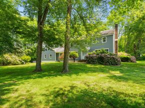 43 Hall Road, Easton CT 06612