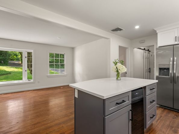 43 Blue Ridge Road, Wilton CT 06897