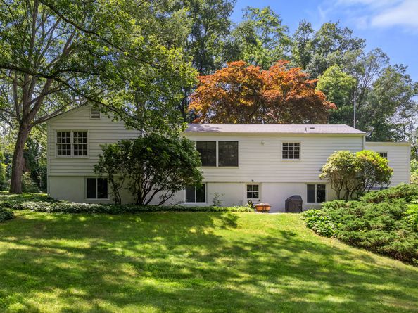 43 Blue Ridge Road, Wilton CT 06897