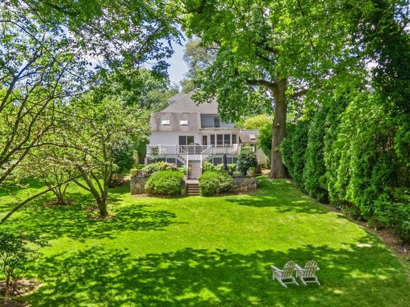 14 Highview Avenue, Greenwich CT 06870