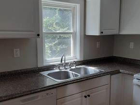 67 Hanover Road, Newtown CT 06470