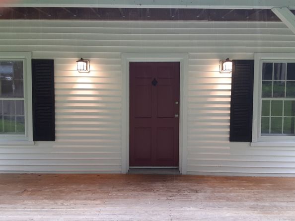 67 Hanover Road, Newtown CT 06470