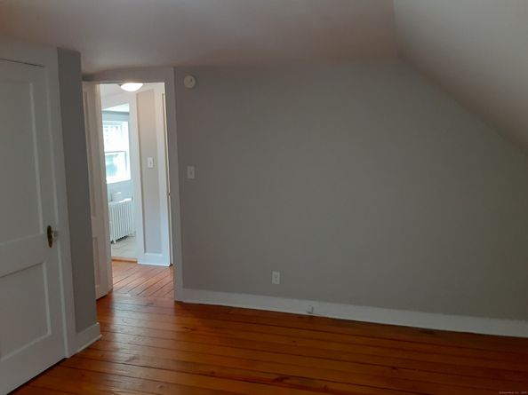 67 Hanover Road, Newtown CT 06470