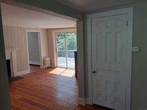 67 Hanover Road, Newtown CT 06470