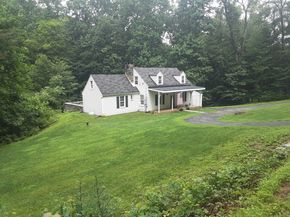 67 Hanover Road, Newtown CT 06470
