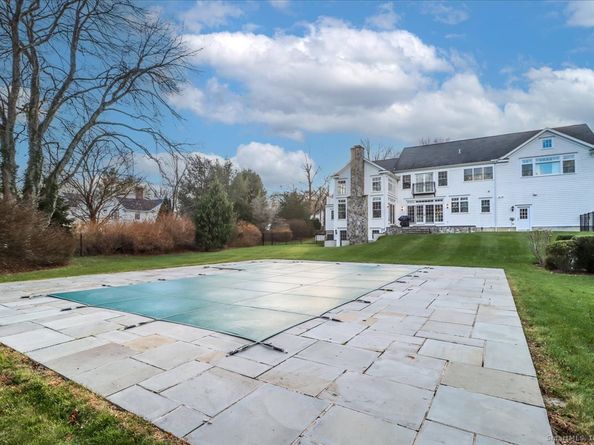 226 Putnam Road, New Canaan CT 06840