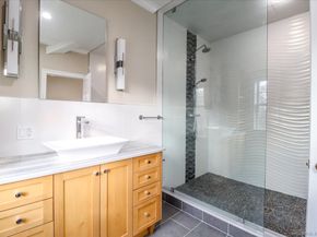 226 Putnam Road, New Canaan CT 06840