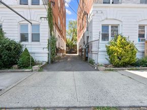 31 Whittier Street, Bridgeport CT 06605