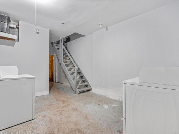 31 Whittier Street, Bridgeport CT 06605