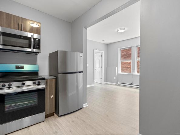 31 Whittier Street, Bridgeport CT 06605