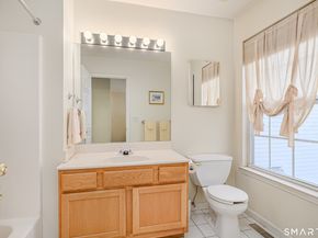 2904 Eaton Court 2904, Danbury CT 06811