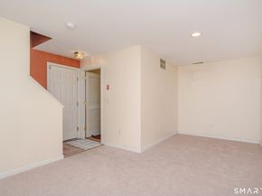 2904 Eaton Court 2904, Danbury CT 06811