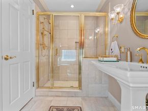 42 Sturbridge Hill Road, New Canaan CT 06840