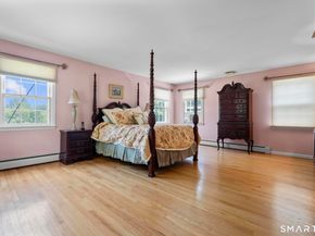 42 Sturbridge Hill Road, New Canaan CT 06840