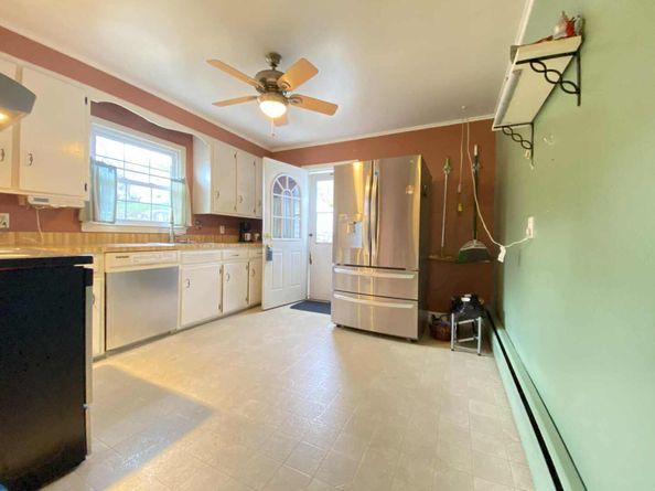 25 Topstone Drive, Danbury CT 06810