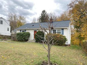 25 Topstone Drive, Danbury CT 06810
