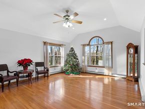 6 Stonegate Lane, Shelton CT 06484