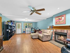 6 Stonegate Lane, Shelton CT 06484