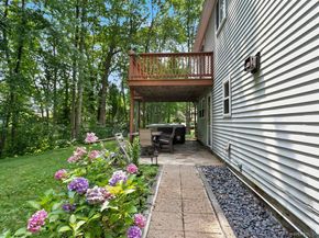 6 Stonegate Lane, Shelton CT 06484