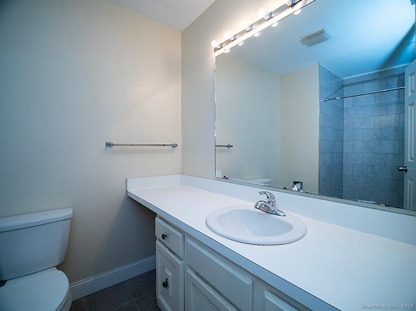 3989 Park Avenue 3989, Fairfield CT 06825