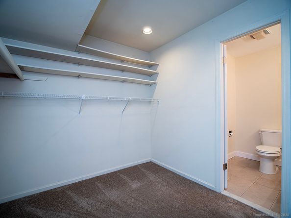 3989 Park Avenue 3989, Fairfield CT 06825