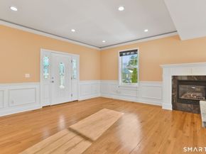 33 Glenwood Avenue 1, Norwalk CT 06854