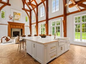 119 Proprietors Crossing, New Canaan CT 06840