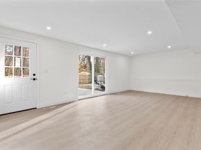 31 Sussex Place, Stamford CT 06905