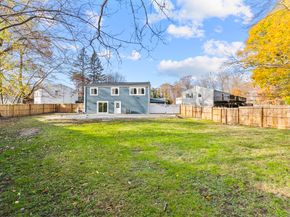 31 Sussex Place, Stamford CT 06905