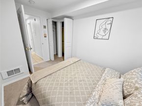 300 10th Avenue B105, Seattle WA 98122