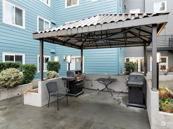 300 10th Avenue B105, Seattle WA 98122