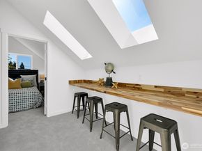 8040 19th Avenue NW, Seattle WA 98117