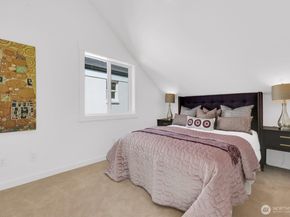 8040 19th Avenue NW, Seattle WA 98117