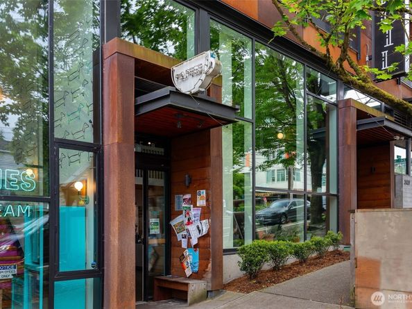 1406 21st Avenue A, Seattle WA 98122