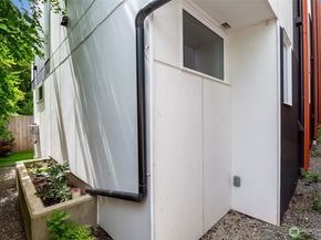 1406 21st Avenue A, Seattle WA 98122